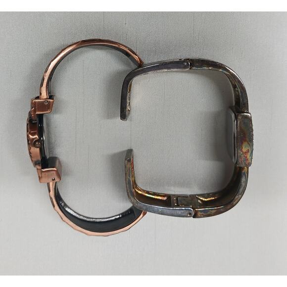 VTG Geneva Analog Hinged Bangle Cuff Wrist Watches l Qty: 2 - Picture 15 of 15